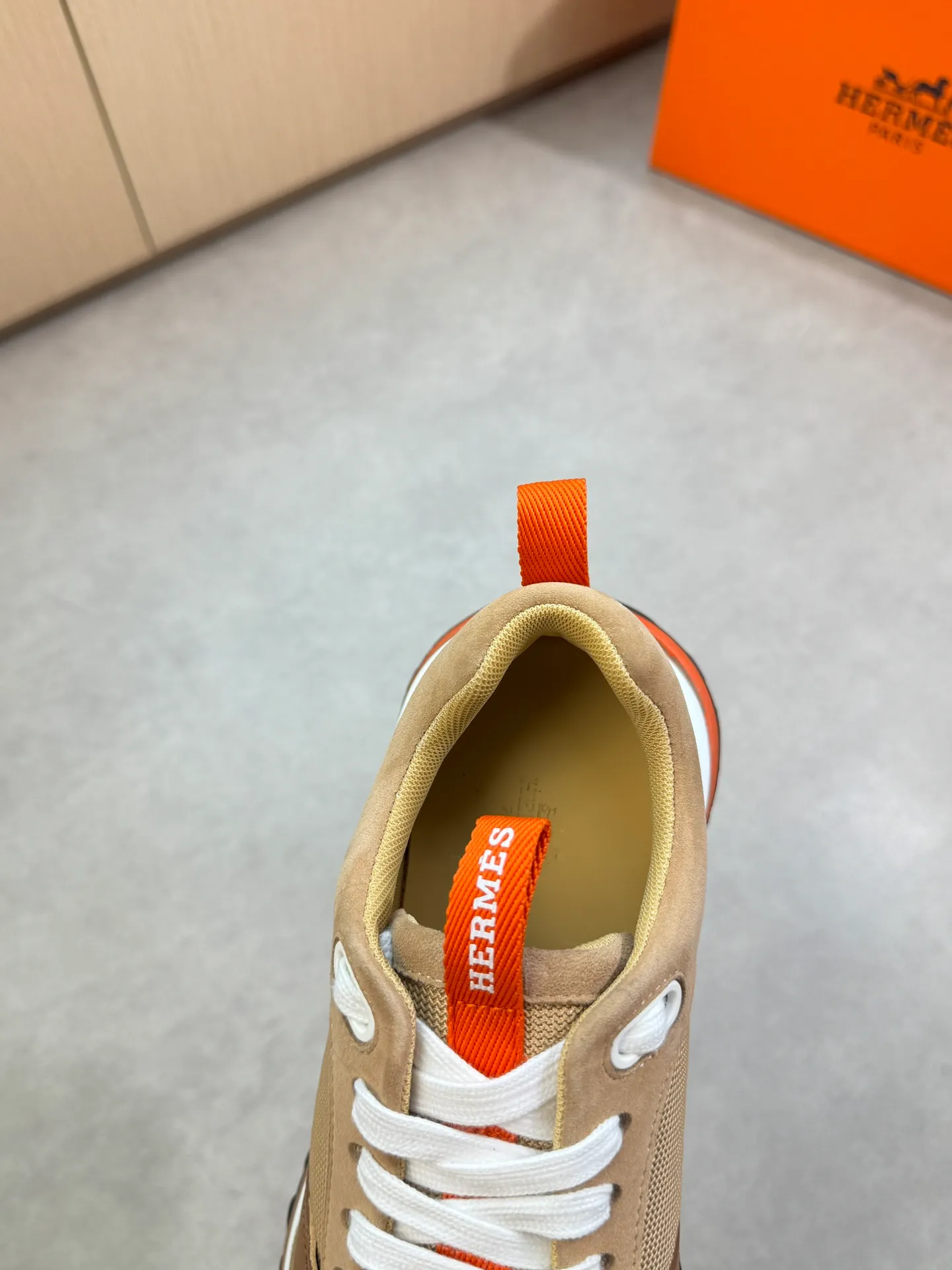 Men's shoes 💰700 [HERMES] Hermès - High-end quality original order·Casual sports shoes - Upper: 🔝Nappa calfskin, suede sheepskin leather, brand high mercerized canvas, tongue. Heel. Brand logo webbing - Inner: brand canvas, foot pad; water-dyed cowhide - Outsole: ultra-light T men's shoes 💰U foam·rubber; two-color molded outsole -Ultra-high quality control·Fine workmanship: highlighted (high-end·nobility·grade) -Size: 39-44 (38, 45, can be customized)·0118